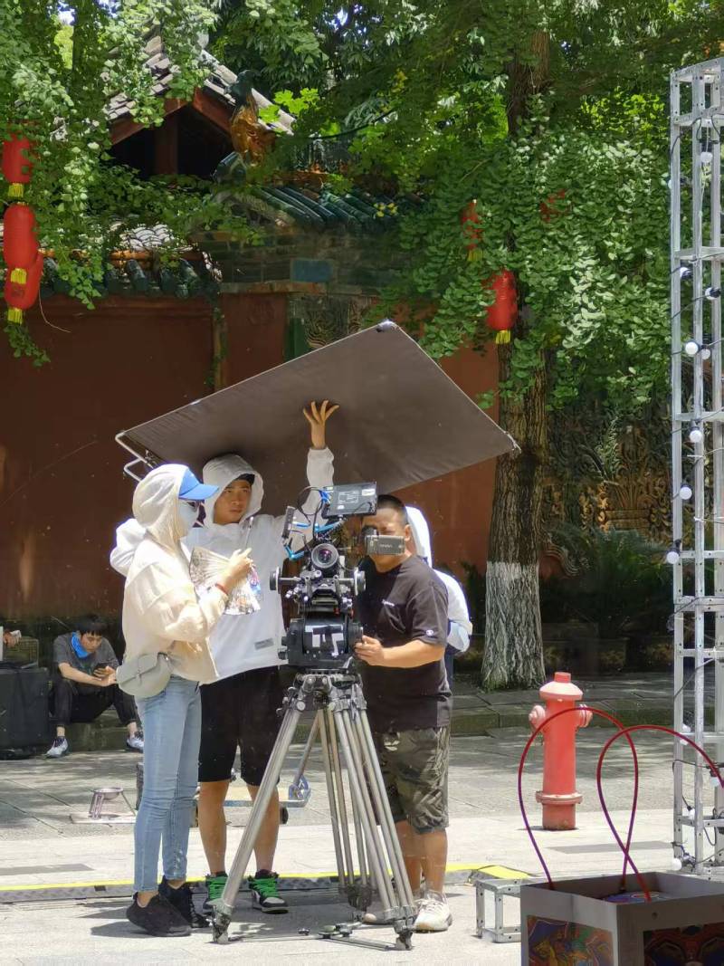 嵩明县TVC拍摄公司：资深团队坐镇，打造现象级广告作品的幕后推手